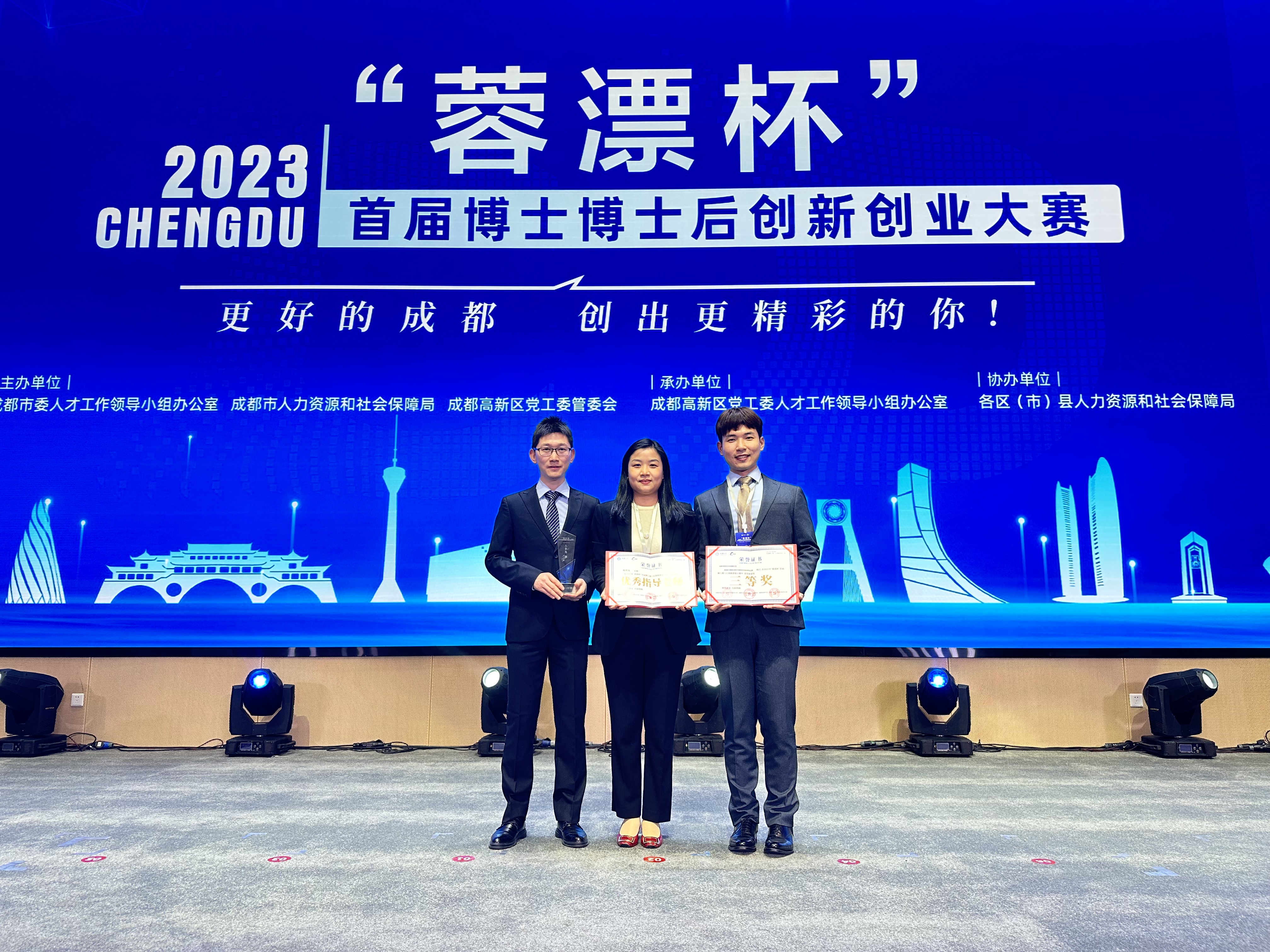 998edef1137e1f827323683e95a624c.jpg 998edef1137e1f827323683e95a624c.jpg